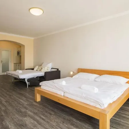 Hotel Anno *