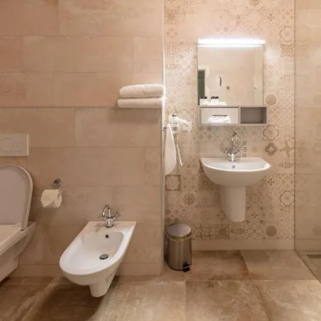 Anno Hotel