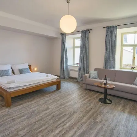 Anno * Nové Město nad Metují